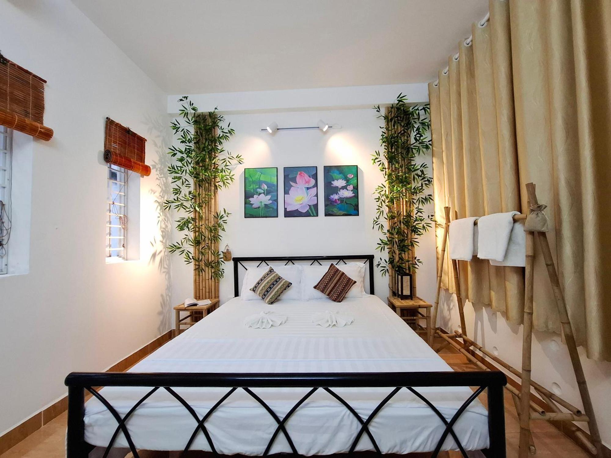 Northern 2 - Bui Vien Walking Street Albergue *